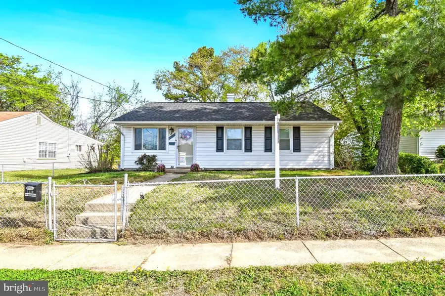 1010 Elkhart St, Oxon Hill, MD 20745 - #3