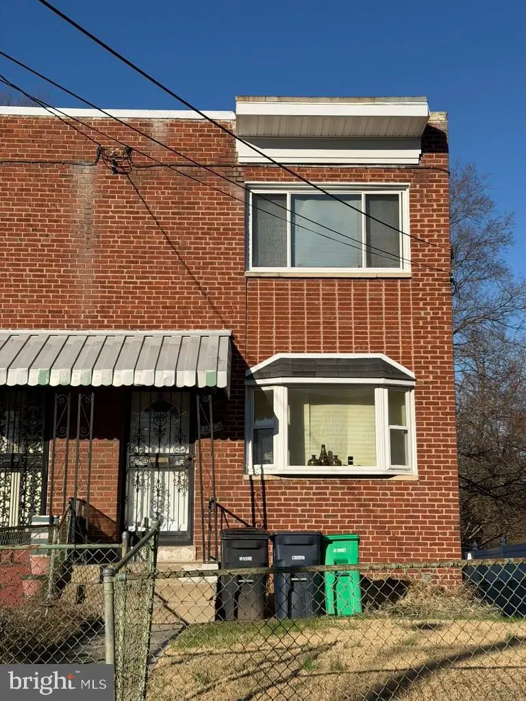1804 Longfellow St, Hyattsville, MD 20782 - #2