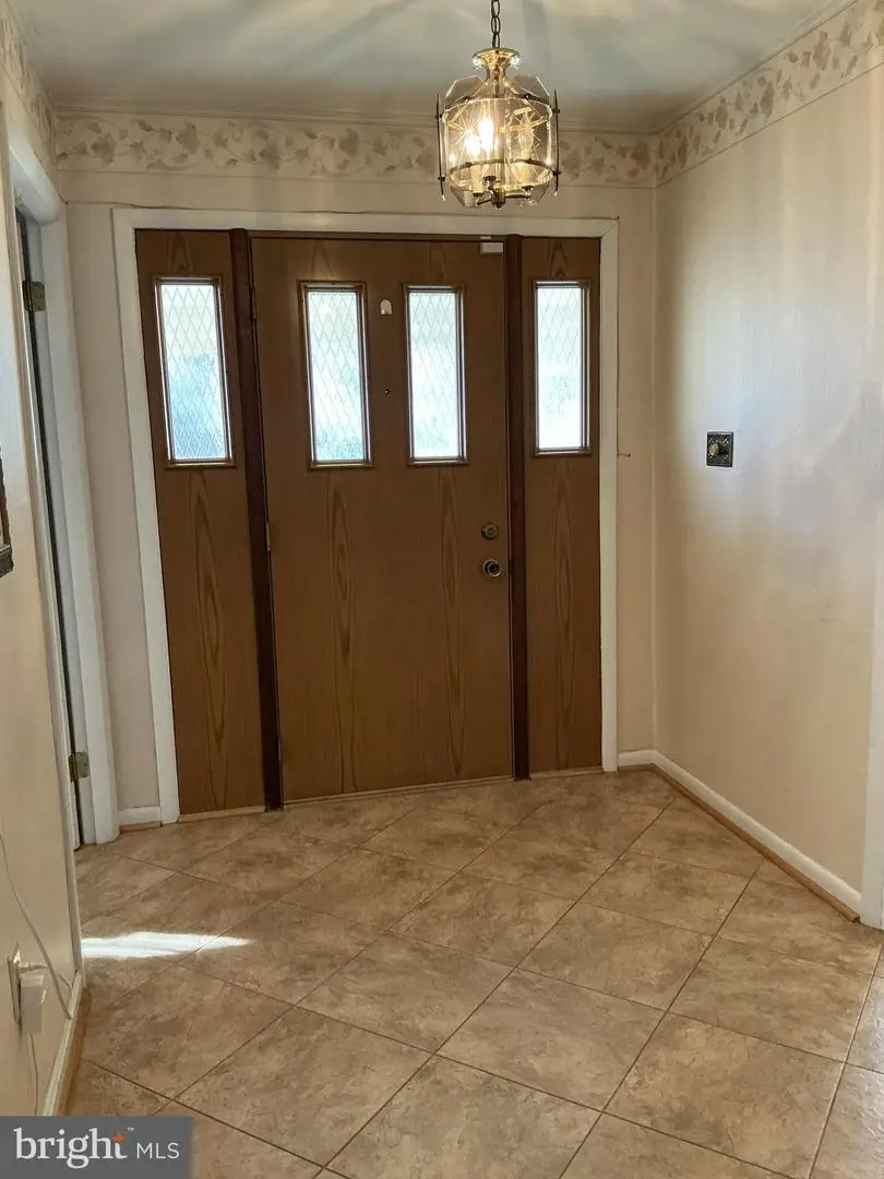 10106 Kathleen Dr, Fort Washington, MD 20744 - #2