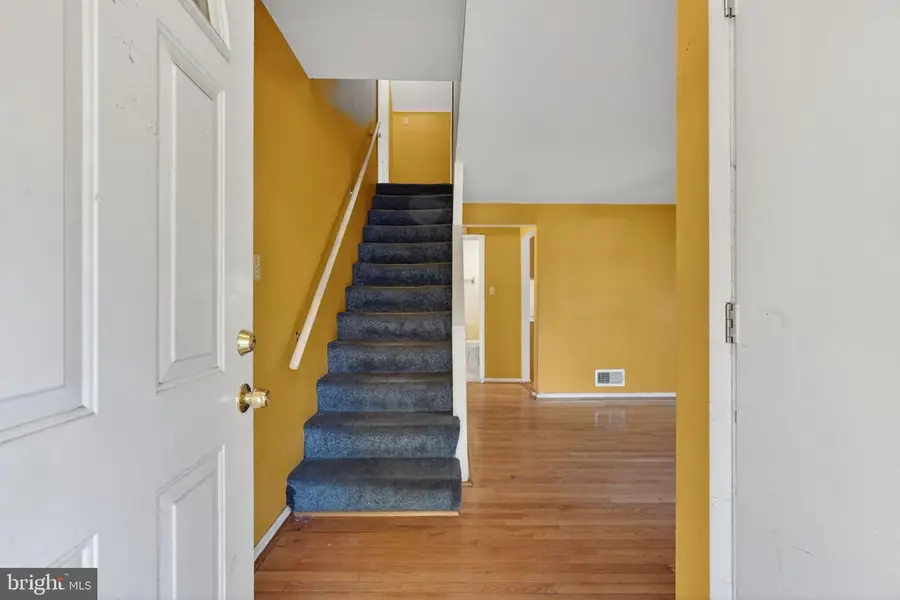 5441 Taussig Rd, Bladensburg, MD 20710 - #3