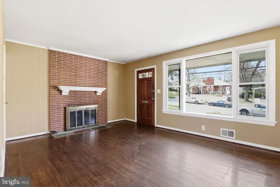 5709 84th Ave, Hyattsville, MD 20784 - #3