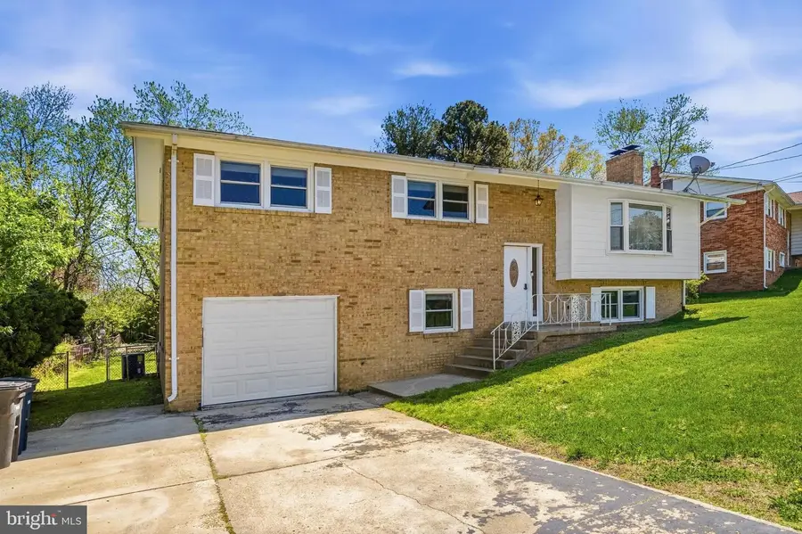 6304 Westridge Ct, Temple Hills, MD 20748 - #2