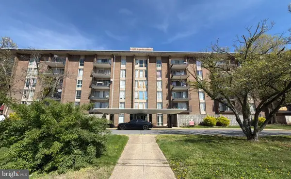 6011 Emerson St #402, BLADENSBURG, MD 20710