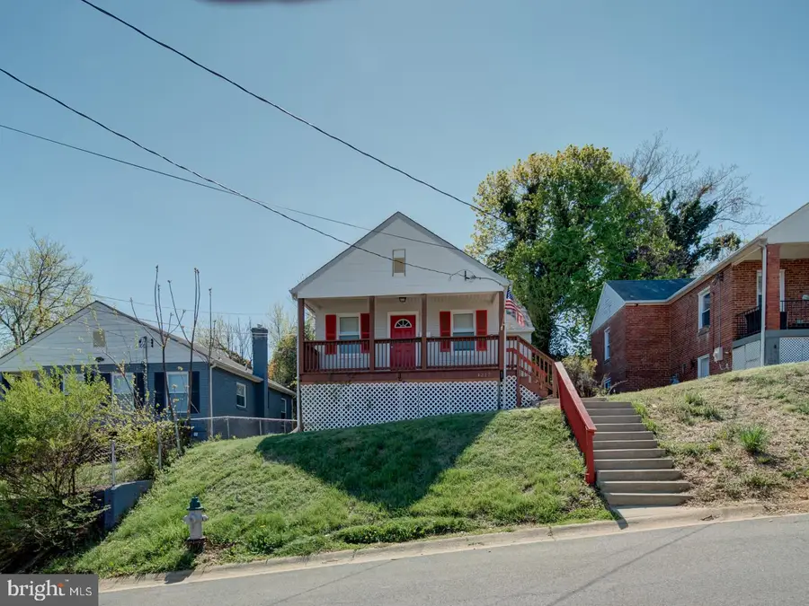 4217 Vine St, Capitol Heights, MD 20743 - #3