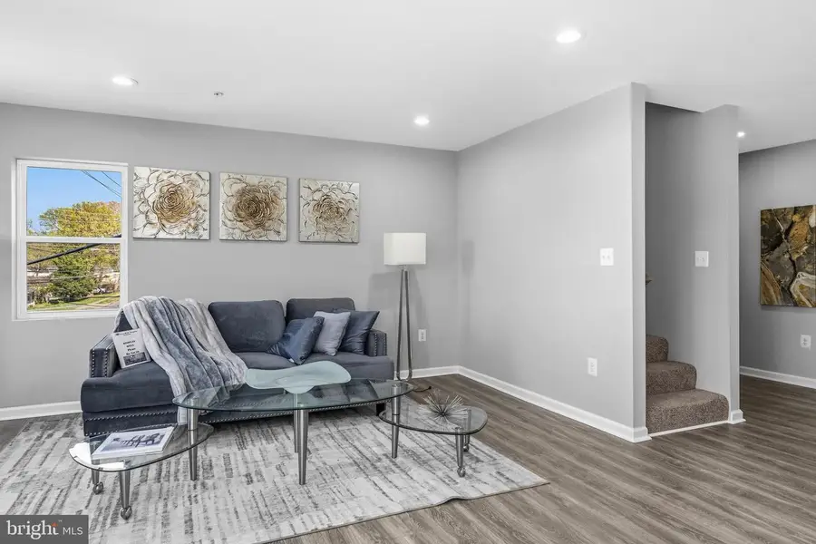 5907 Seat Pleasant Dr, Capitol Heights, MD 20743 - #3