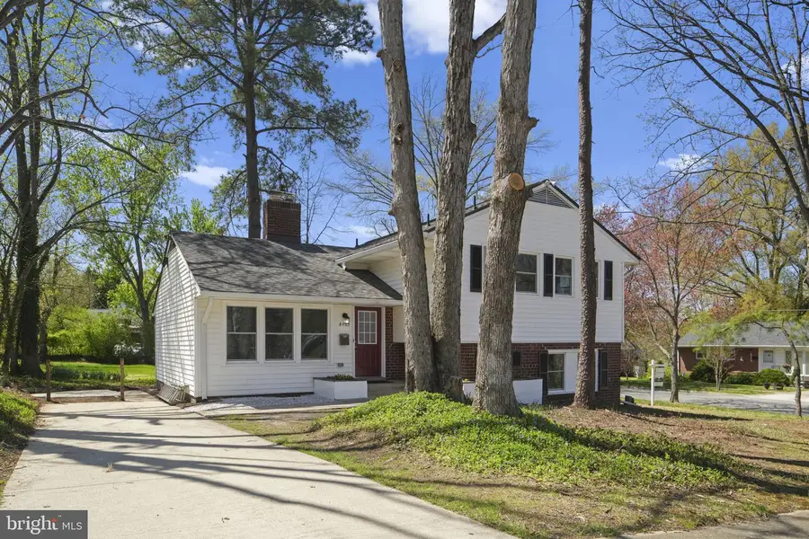 8405 Ravenswood, New Carrollton, MD 20784 - #2