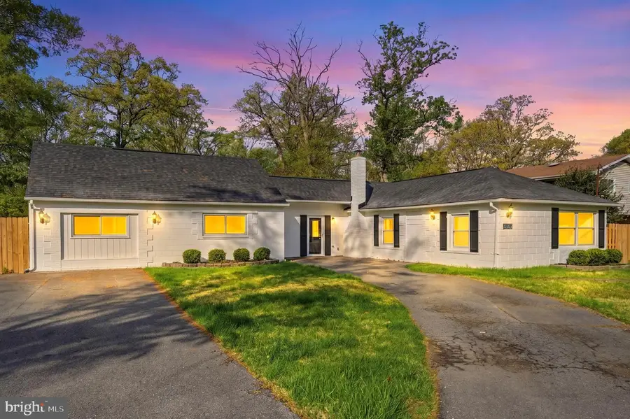 5107 Woodland Blvd, Oxon Hill, MD 20745 - #2