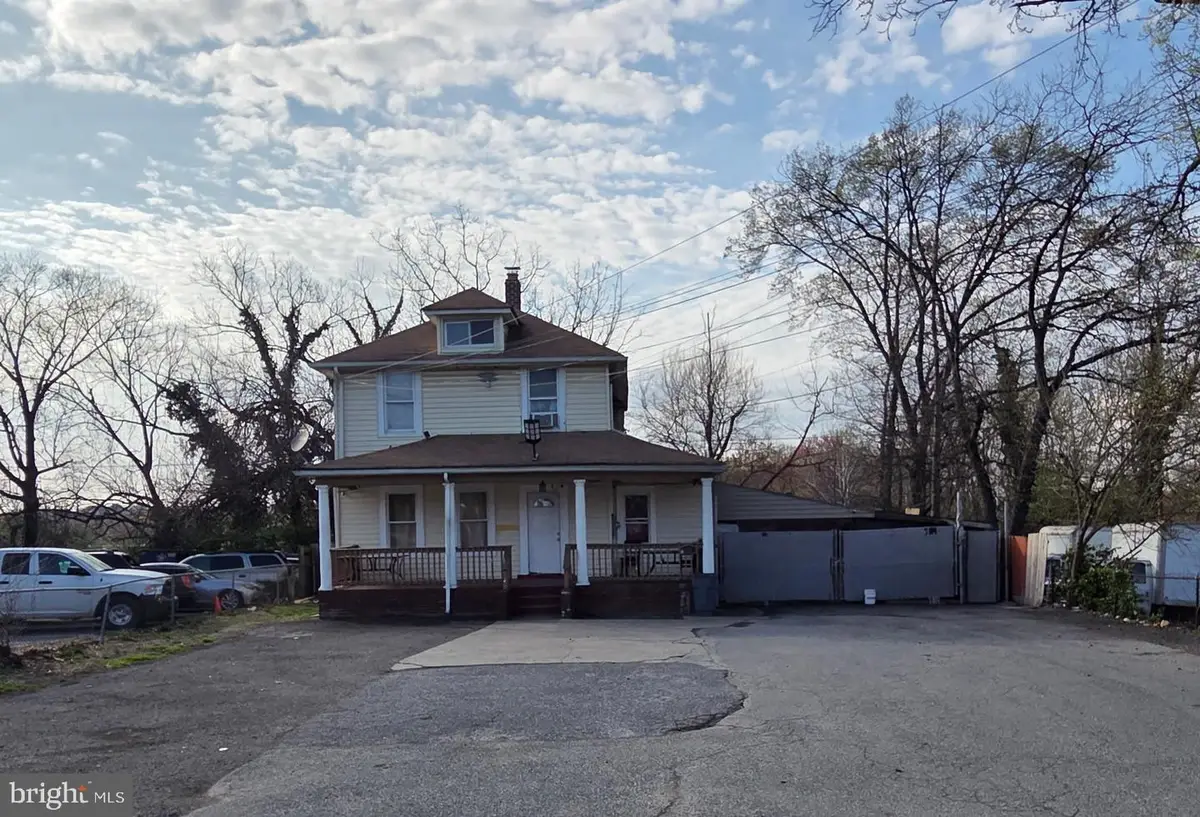 5030 Edmonston Rd, Hyattsville, MD 20781 - #1