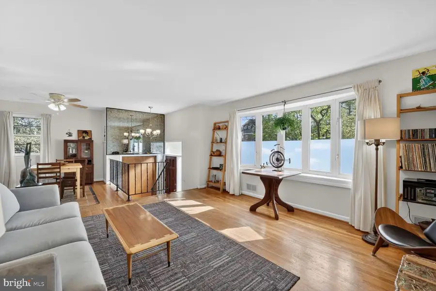 6220 Quebec Pl, Berwyn Heights, MD 20740 - #2