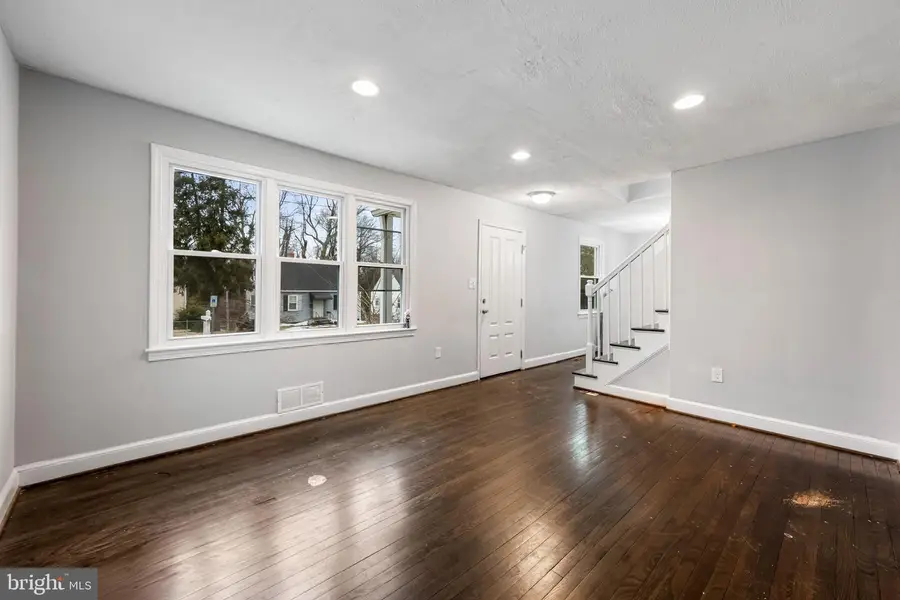 308 Zelma Ave, Capitol Heights, MD 20743 - #2