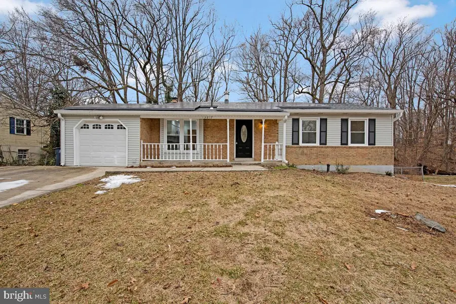 12817 Lampton Ln, Fort Washington, MD 20744 - #2