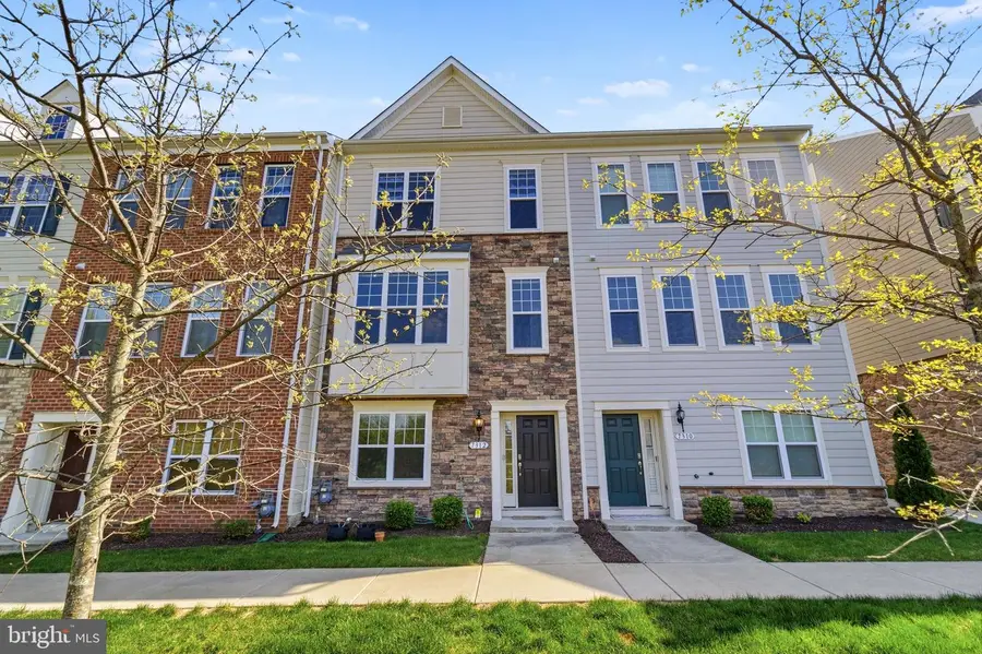 7312 Wood Trail Dr, Lanham, MD 20706 - #2