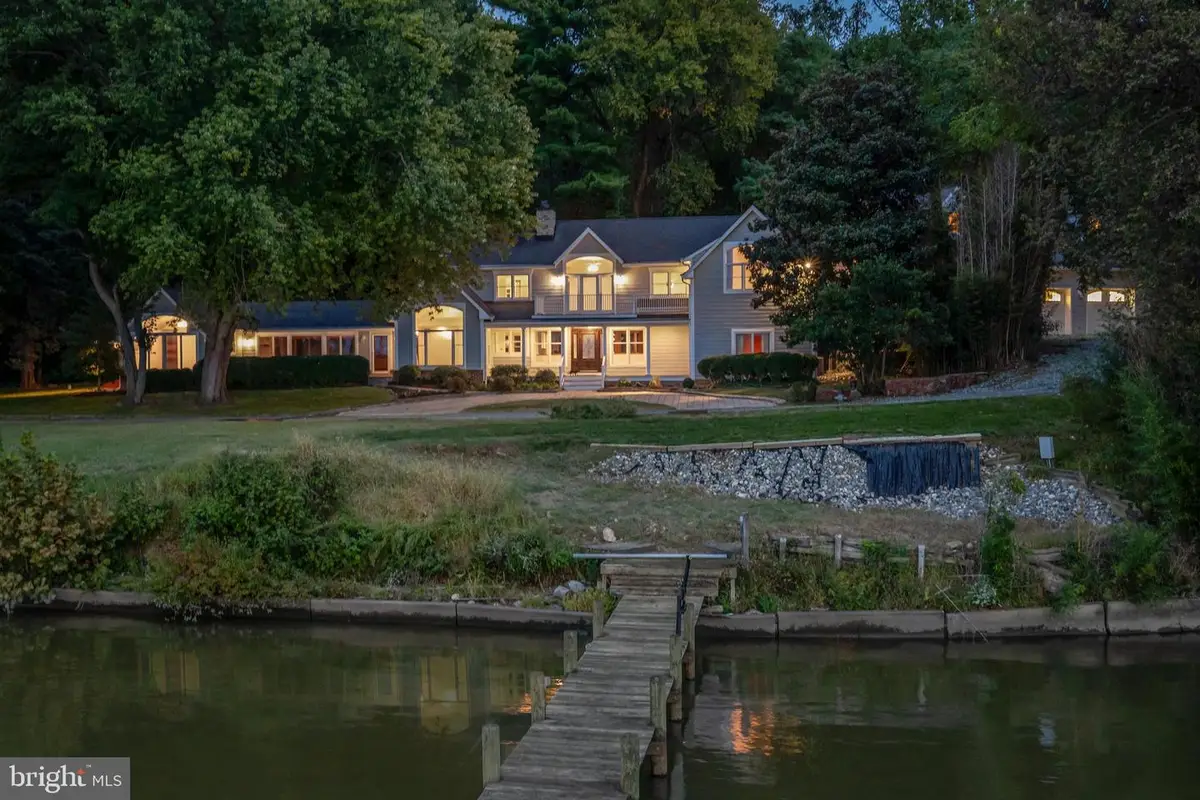 9112 Riverside Dr, Fort Washington, MD 20744 - #1