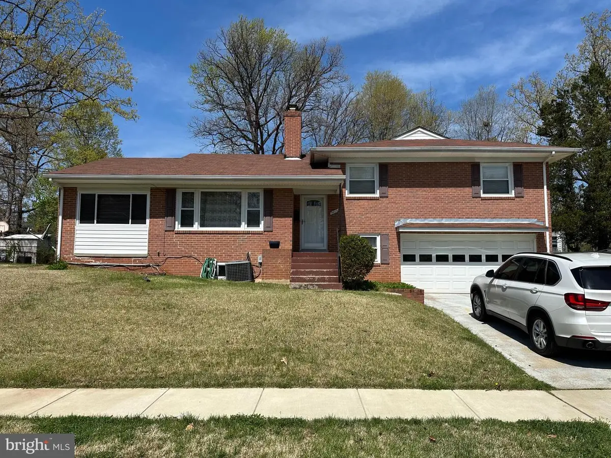 9606 Underwood St, Lanham, MD 20706 - #1