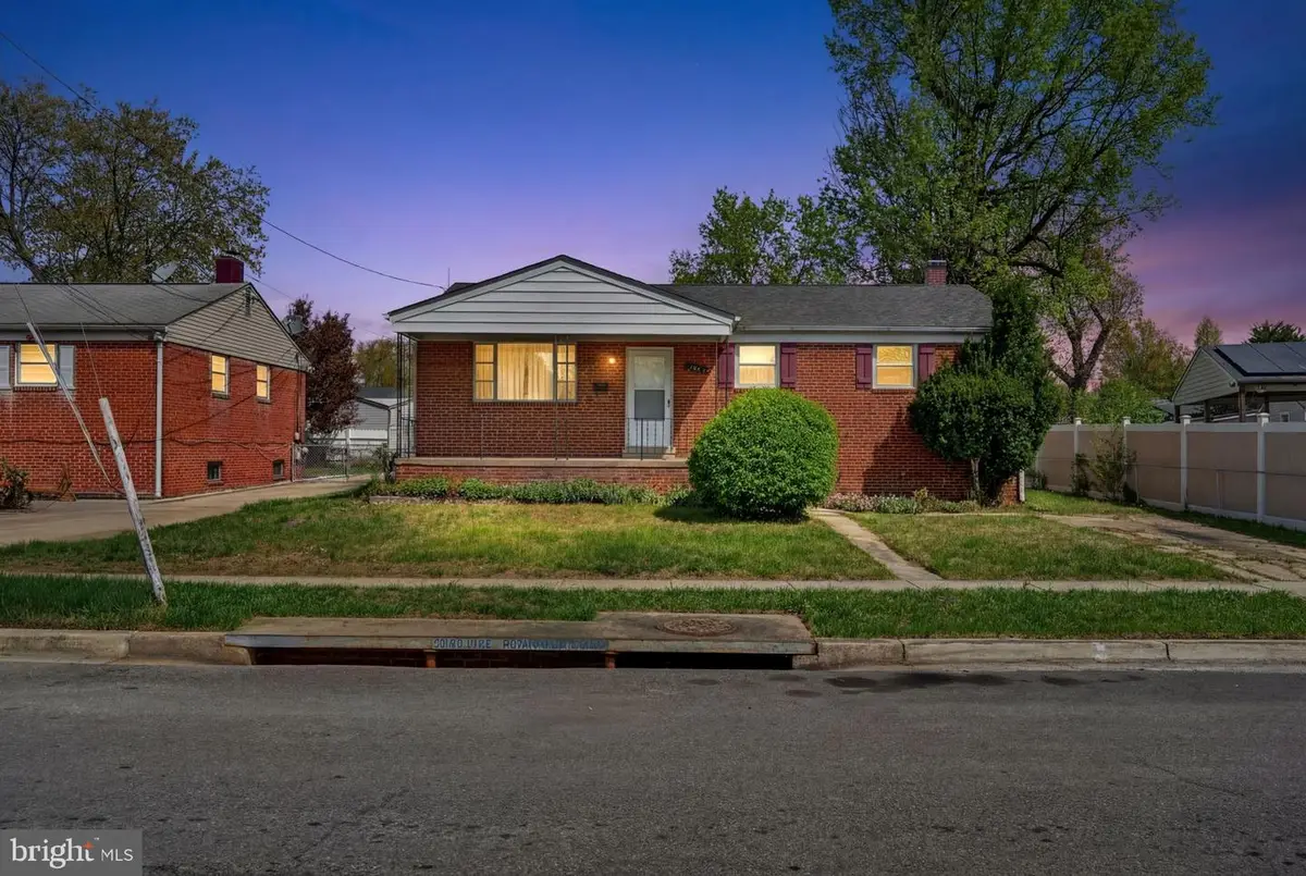 2412 Fordham St, Hyattsville, MD 20783 - #1