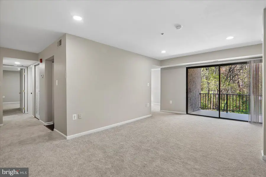 7806 Hanover Pkwy #307, Greenbelt, MD 20770 - #2