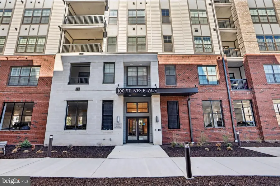 100 Saint Ives Pl #306, Oxon Hill, MD 20745 - #3