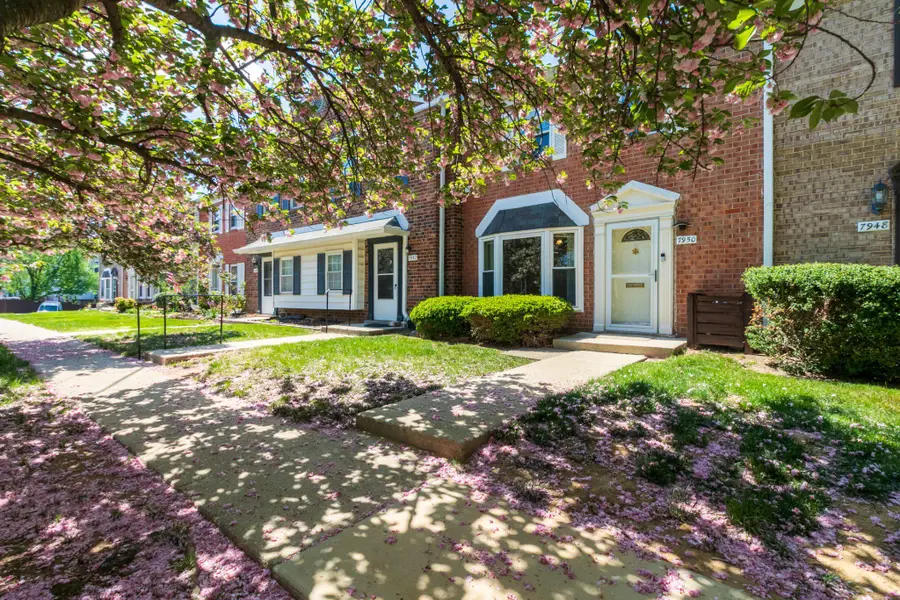 7950 Lakecrest Dr, Greenbelt, MD 20770 - #2