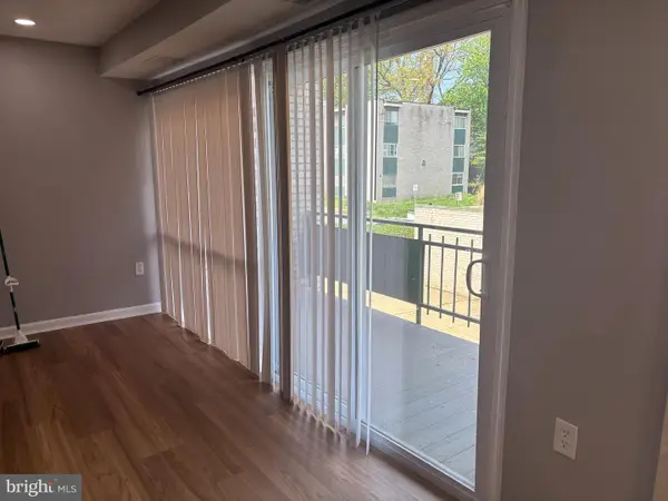 9276 Adelphi Rd #201, HYATTSVILLE, MD 20783