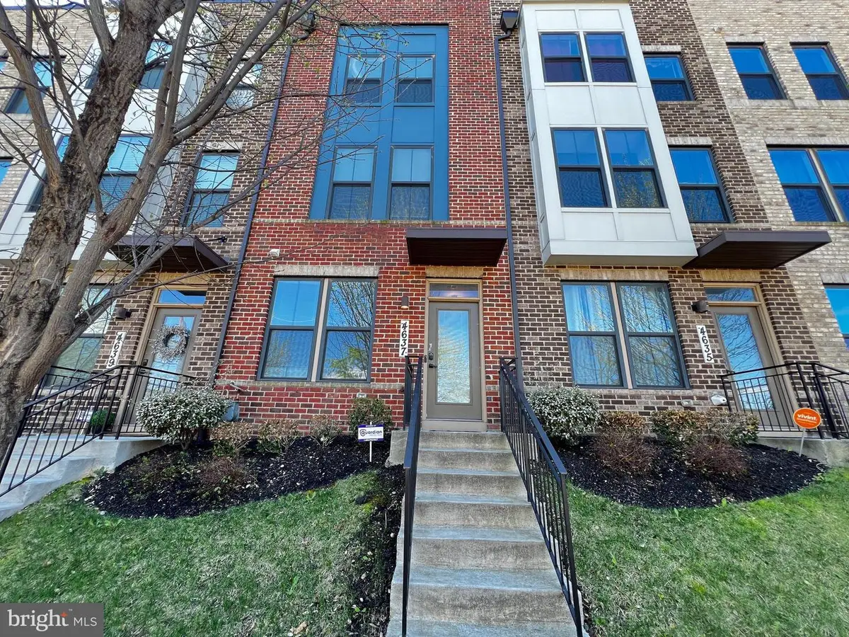 4637 Towne Park Rd, Suitland, MD 20746 - #1