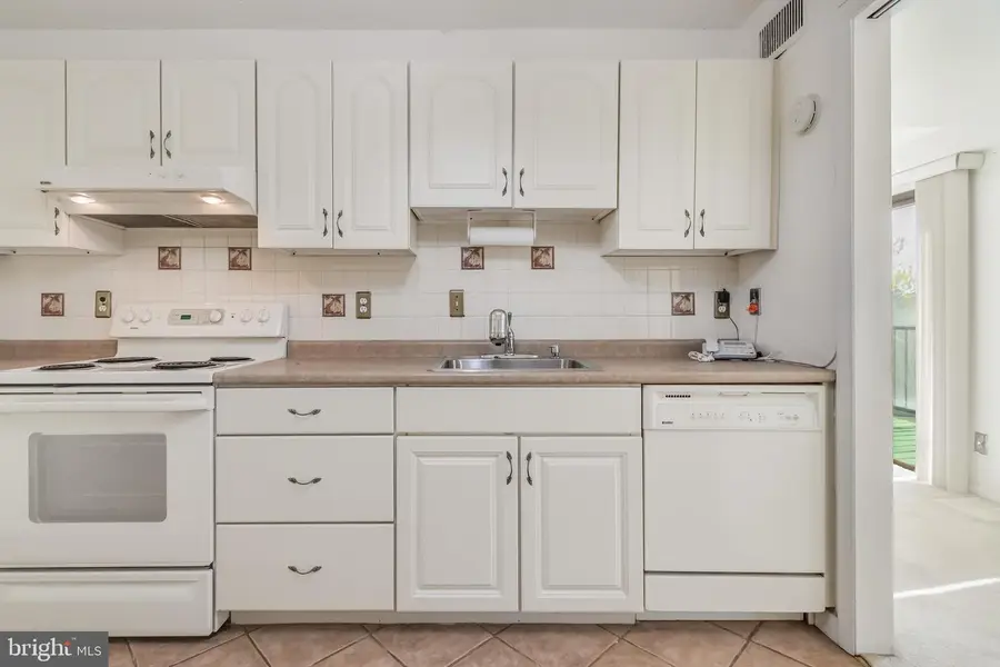 9200 Edwards Way #514, Hyattsville, MD 20783 - #2