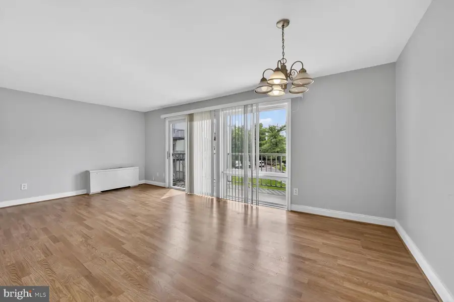 1001 Chillum Rd #312, Hyattsville, MD 20782 - #3
