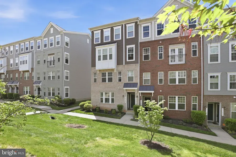 2739 Pinebrook Rd, Landover, MD 20785 - #3