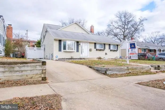 809 Montrose Ave, Laurel, MD 20707 - #2