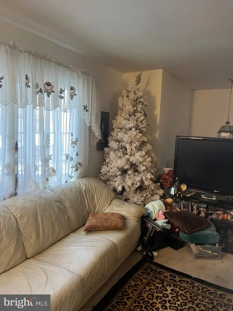 306 Aqua Lynn Dr, Fort Washington, MD 20744 - #2