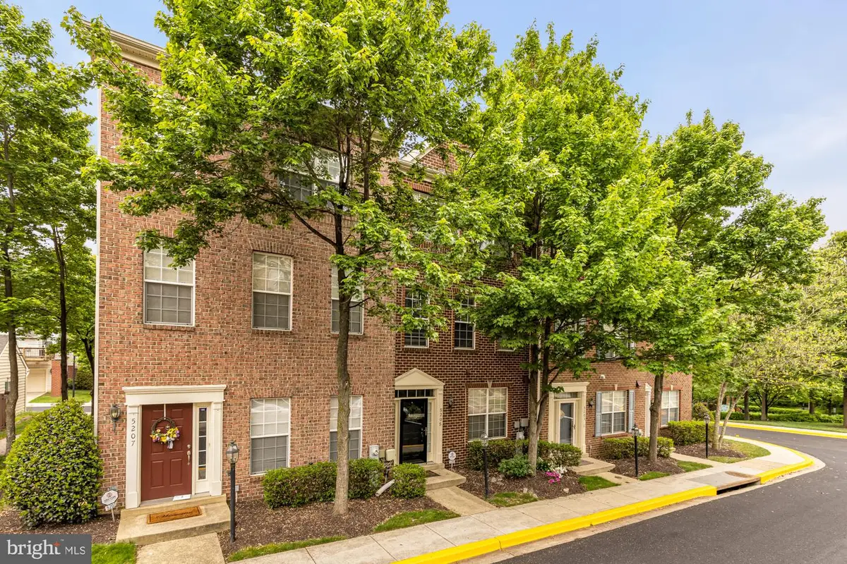 5205 Maries Retreat Dr #108, Bowie, MD 20720 - #1