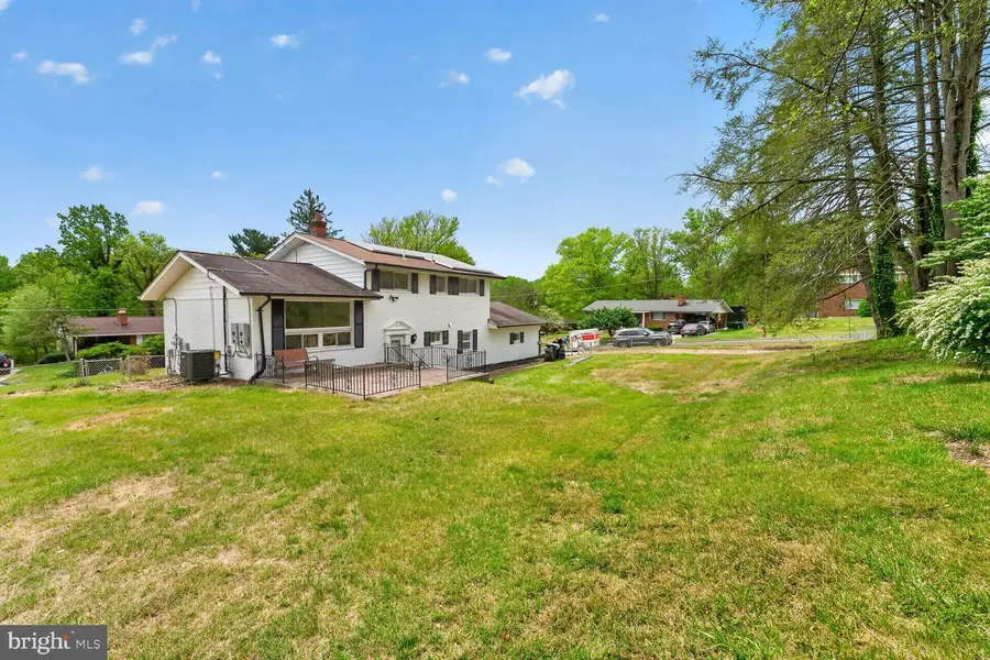 5406 Chesterfield Dr, Temple Hills, MD 20748 - #2