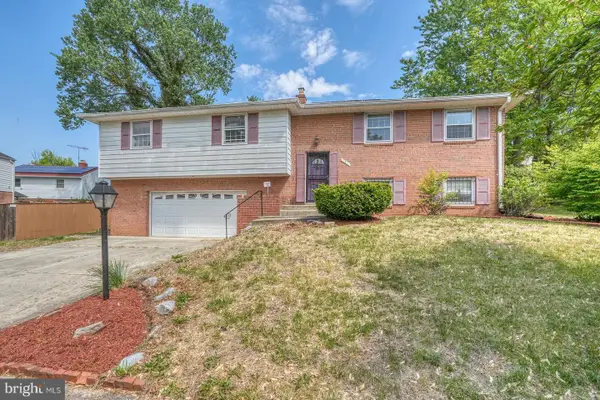 4 Thurston Dr, UPPER MARLBORO, MD 20774
