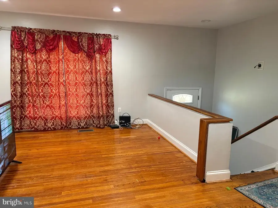 8103 Manson, Hyattsville, MD 20785 - #2