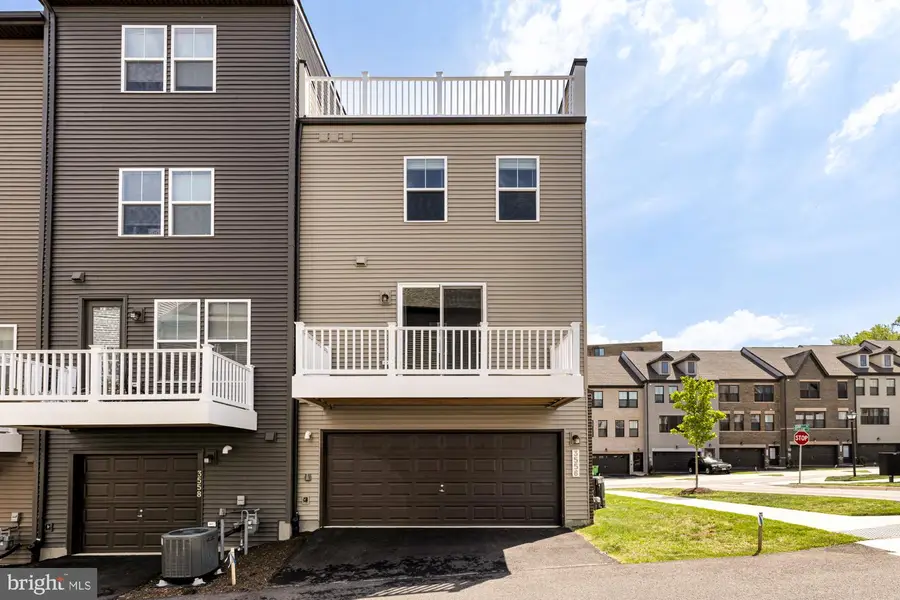 3556 Stella Blue Dr, Hyattsville, MD 20782 - #3
