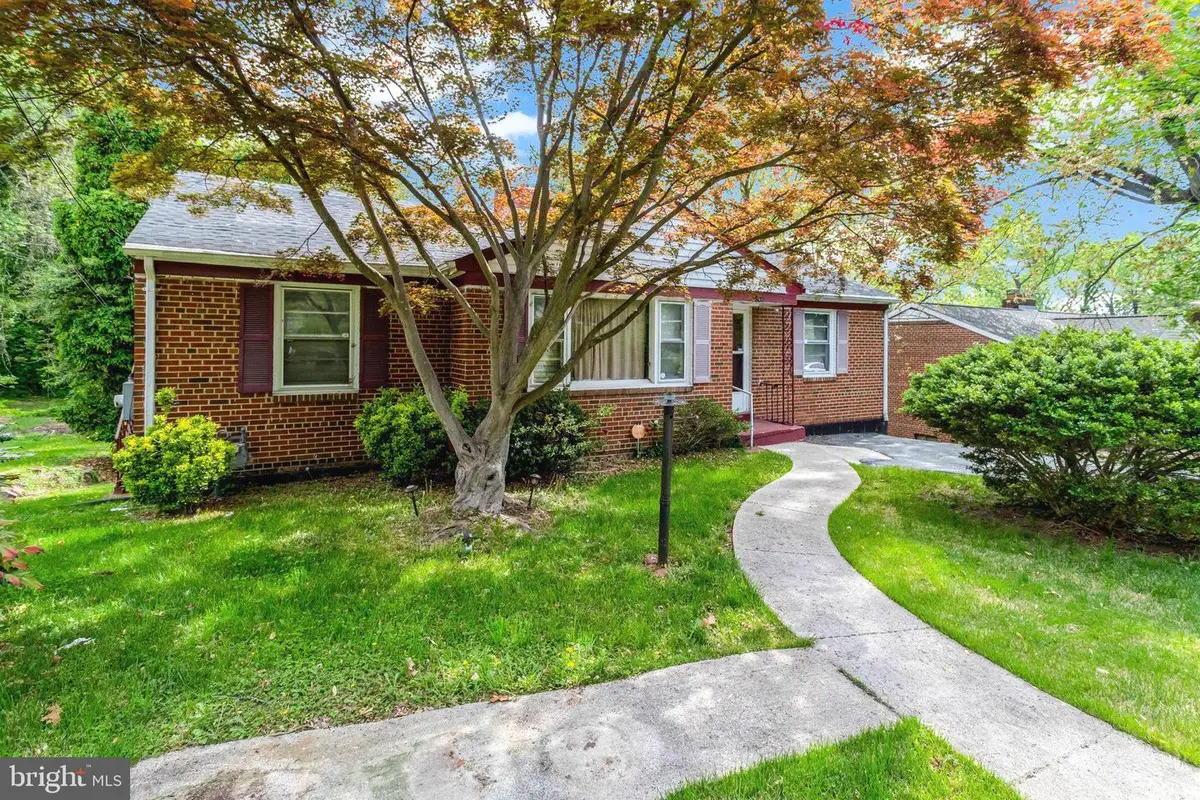 6802 Bock Rd, Fort Washington, MD 20744 - #1