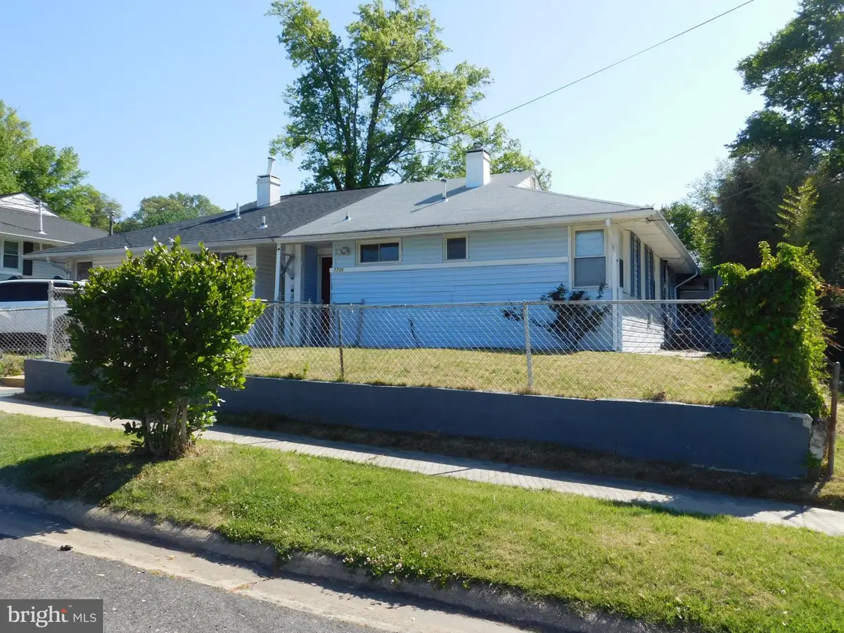 7730 Penbrook Pl, Landover, MD 20785 - #1