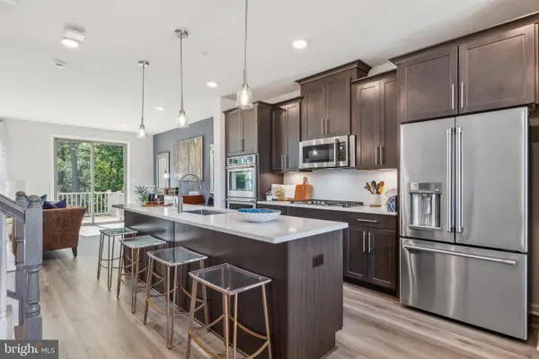 10966 Wheat Berry Dr, UPPER MARLBORO, MD 20774