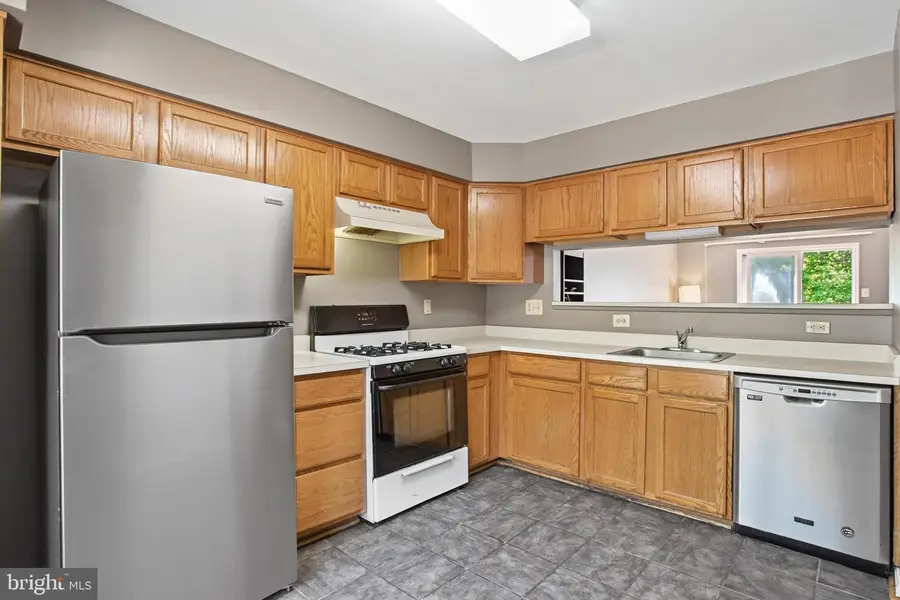 9904 Raintree Way, Clinton, MD 20735 - #3