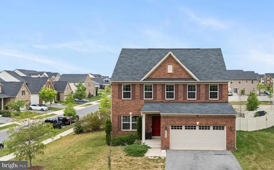 8225 E Branch Dr, Brandywine, MD 20613 - #2