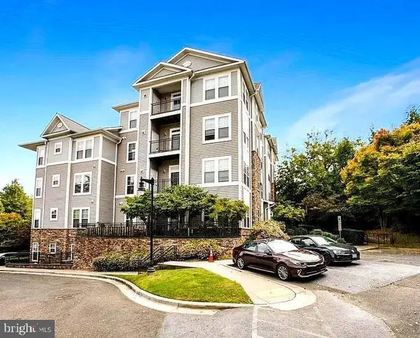 1301 Karen Blvd #401, CAPITOL HEIGHTS, MD 20743