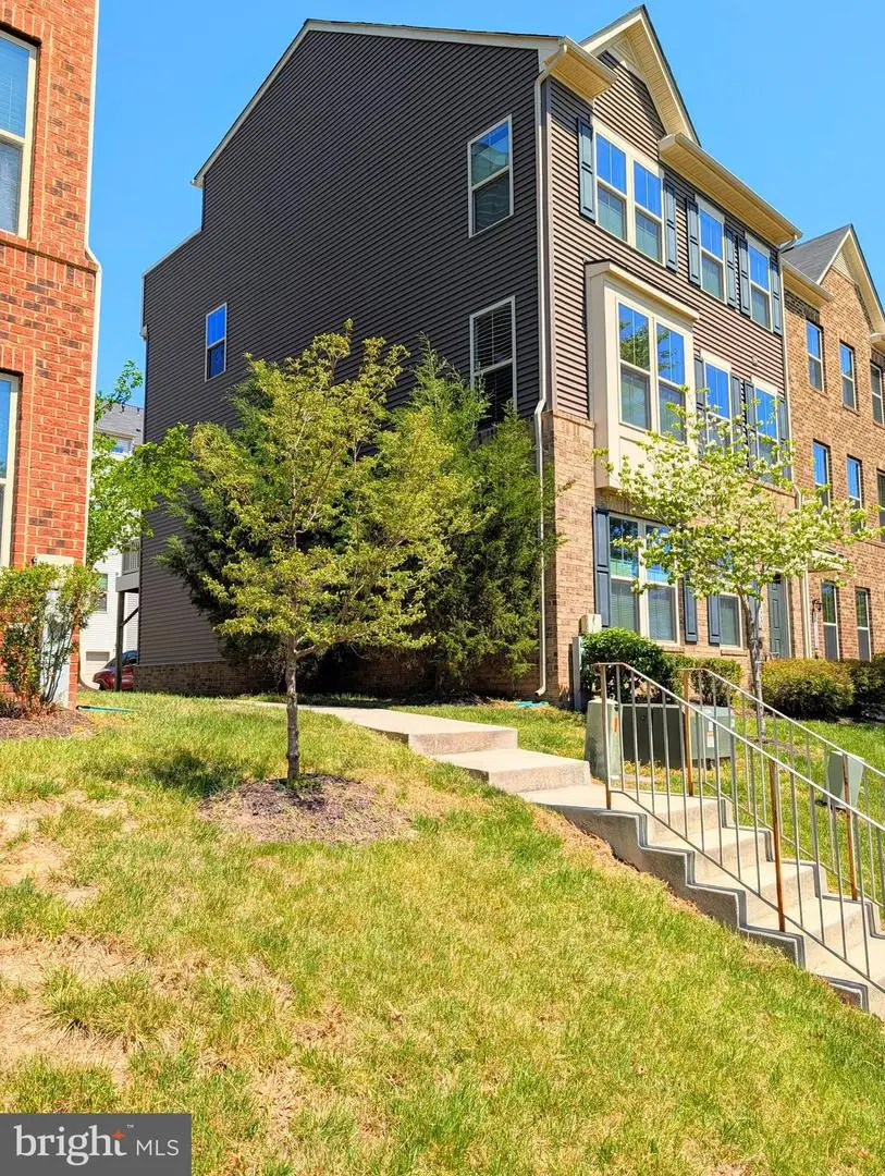 10100 Aerospace Rd, Lanham, MD 20706 - #2