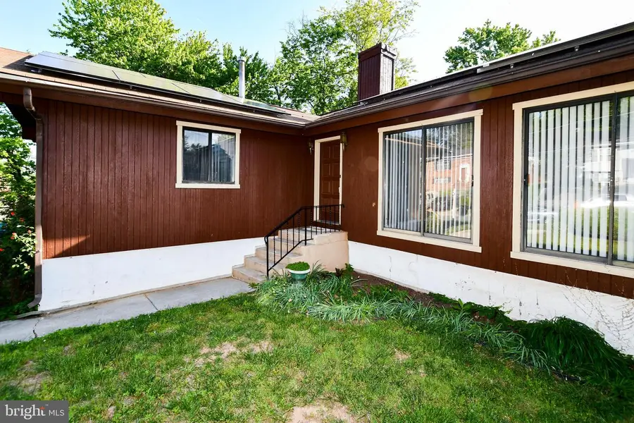 1019 Cedar Heights Dr, Capitol Heights, MD 20743 - #2