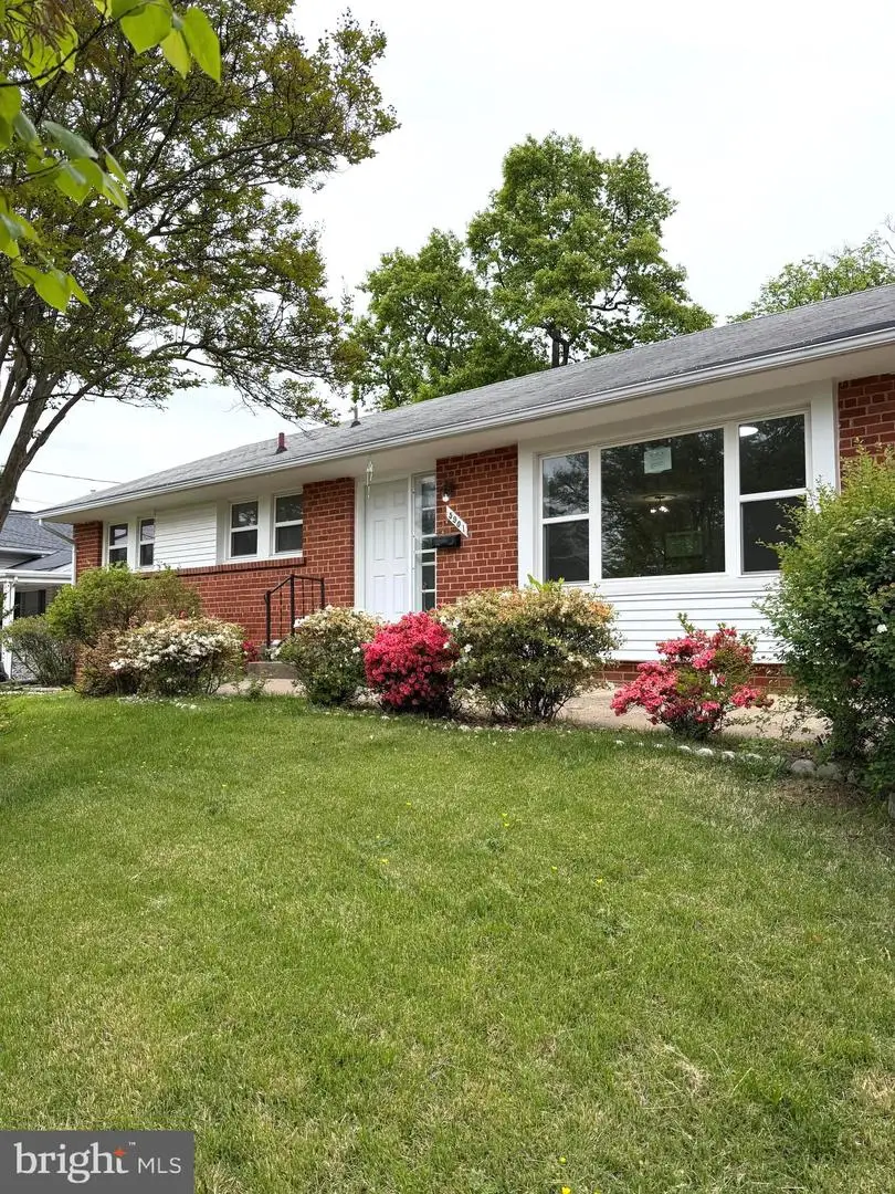 5901 85th Pl, Hyattsville, MD 20784 - #3