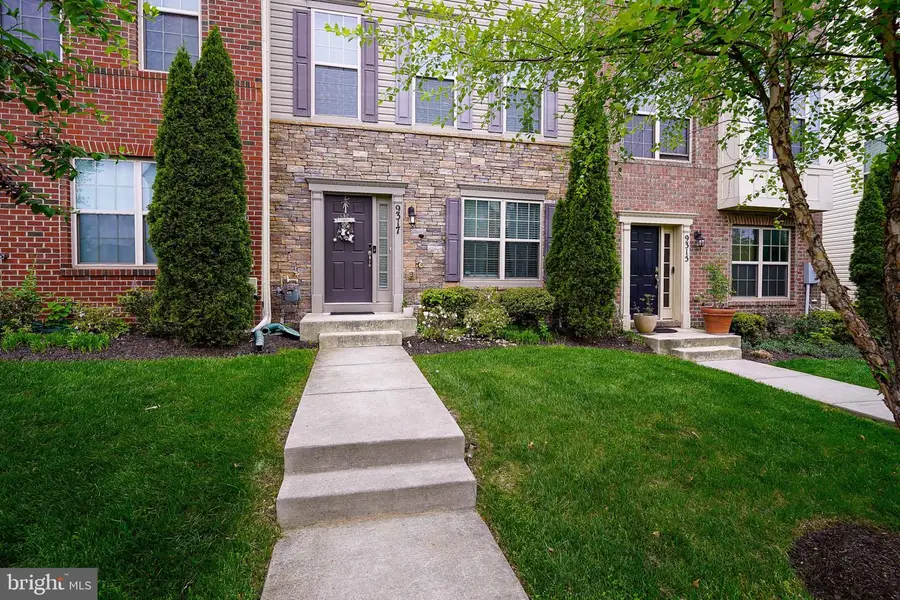 9317 Geaton Park Pl, Lanham, MD 20706 - #2