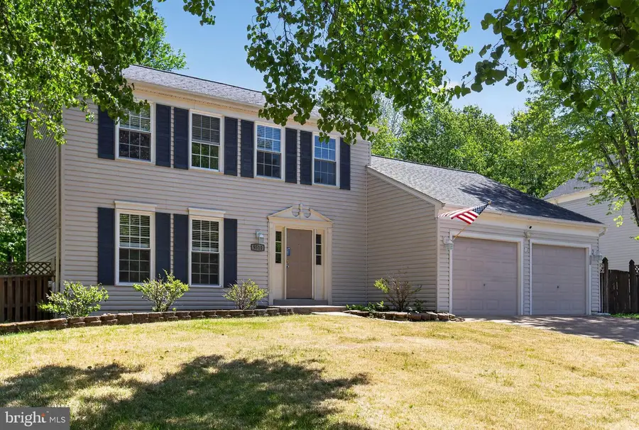 9510 Fox Run Dr, Clinton, MD 20735 - #2
