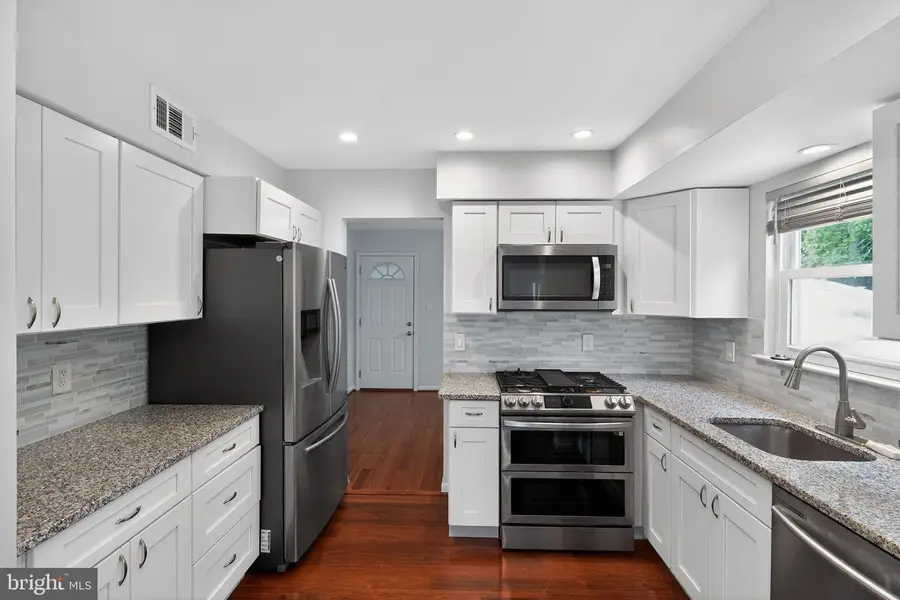 13312 Fort Washington Rd, Fort Washington, MD 20744 - #3