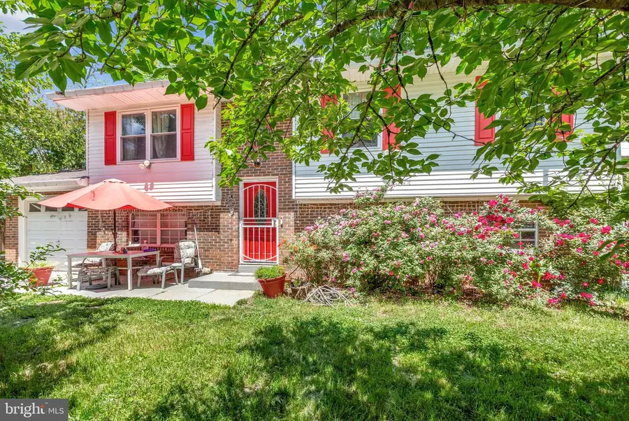 808 Narrowleaf Dr, Upper Marlboro, MD 20774 - #2
