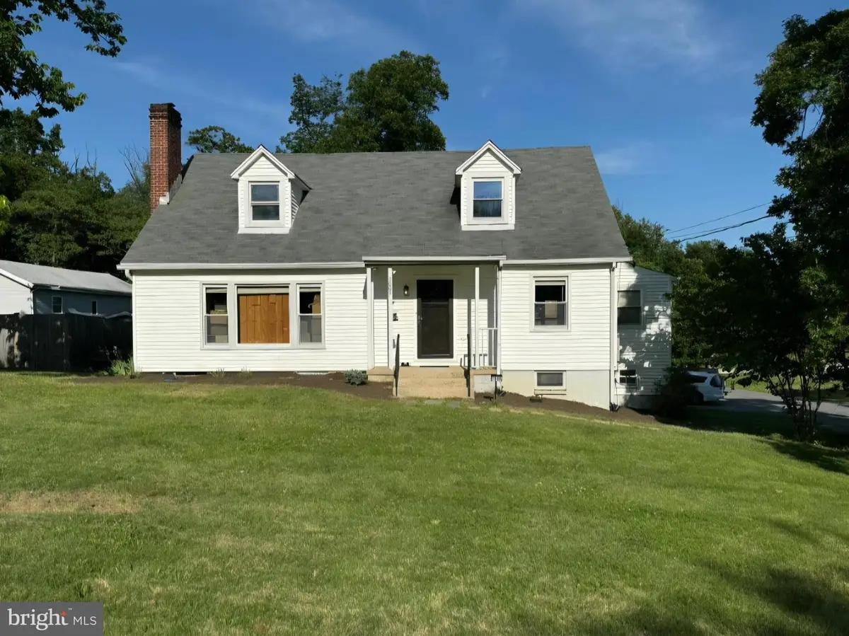 7008 Contee Rd, Laurel, MD 20707 - #1