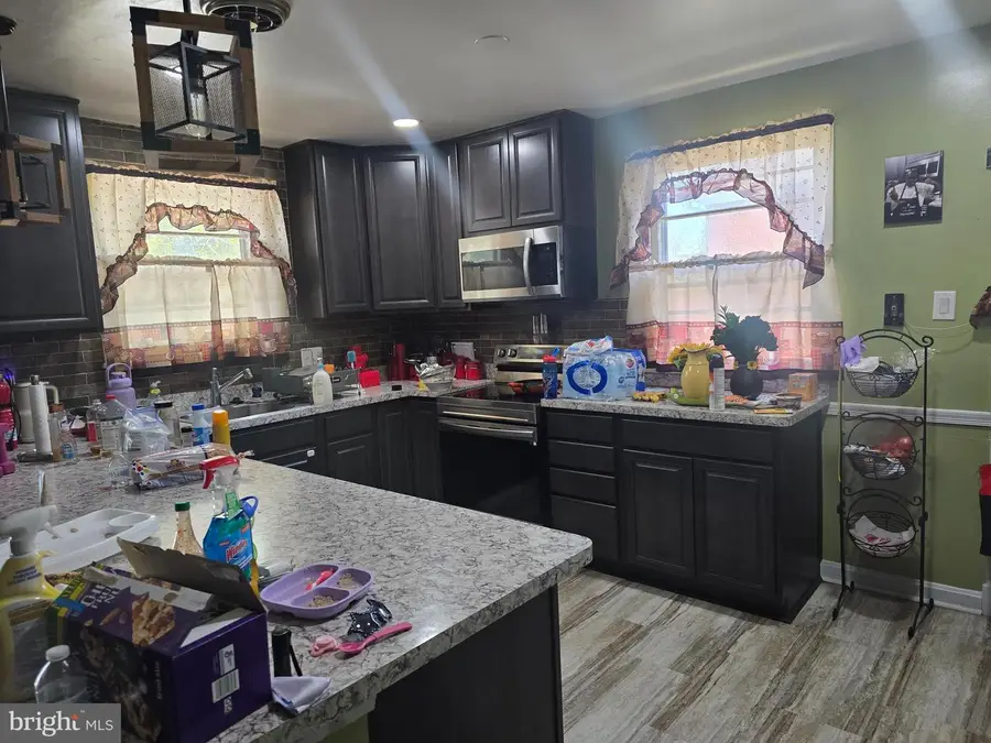 1924 Gaither St, Temple Hills, MD 20748 - #2