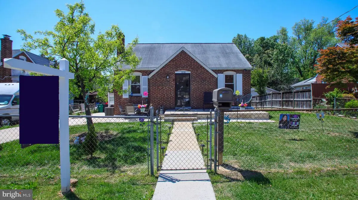 3709 Kennedy Pl, Hyattsville, MD 20782 - #1